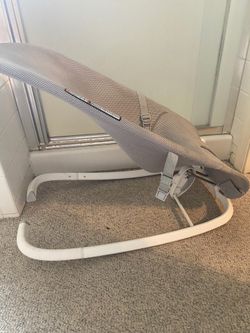 Baby bouncer