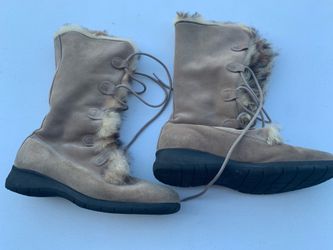 Maxine of Canada Tan Suede Faux Fur Lace Up Boots size 12 pick up Coral Springs 33071