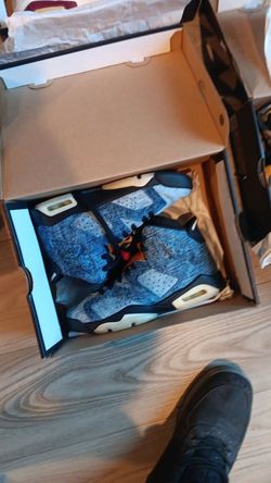 Air Jordans size 4, 5, 5 2.5, 6 youth