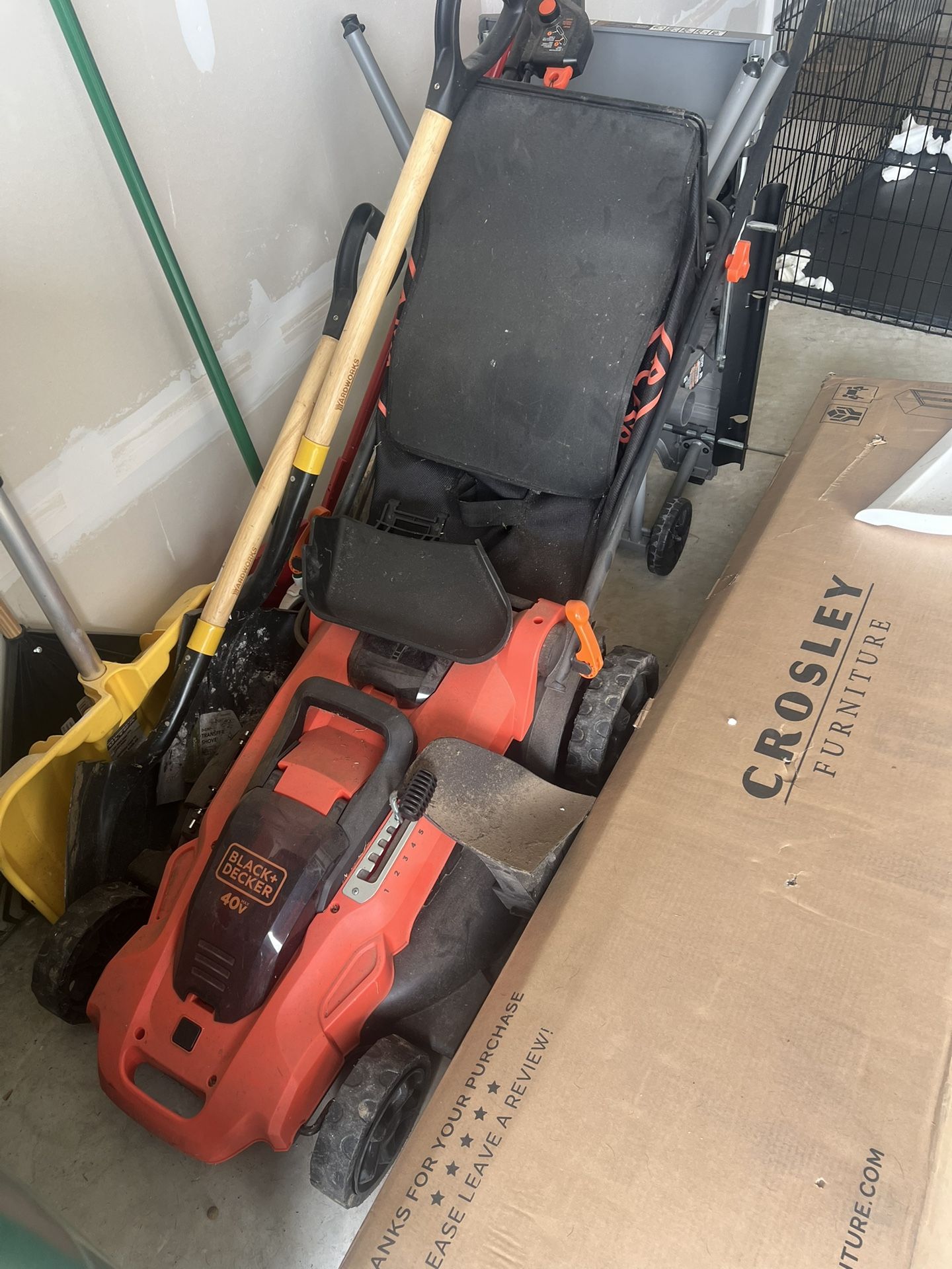 Battery Powered Lawn Mower