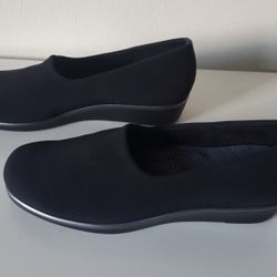 SAS Women's Bliss Slip-On Size 8