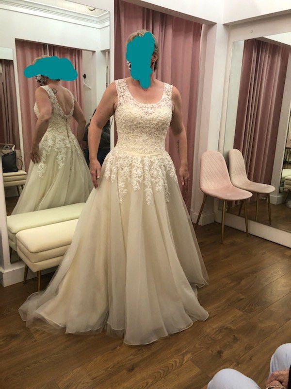 David Tutura Size 16 Wedding Dress