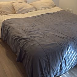 King sized bed set
