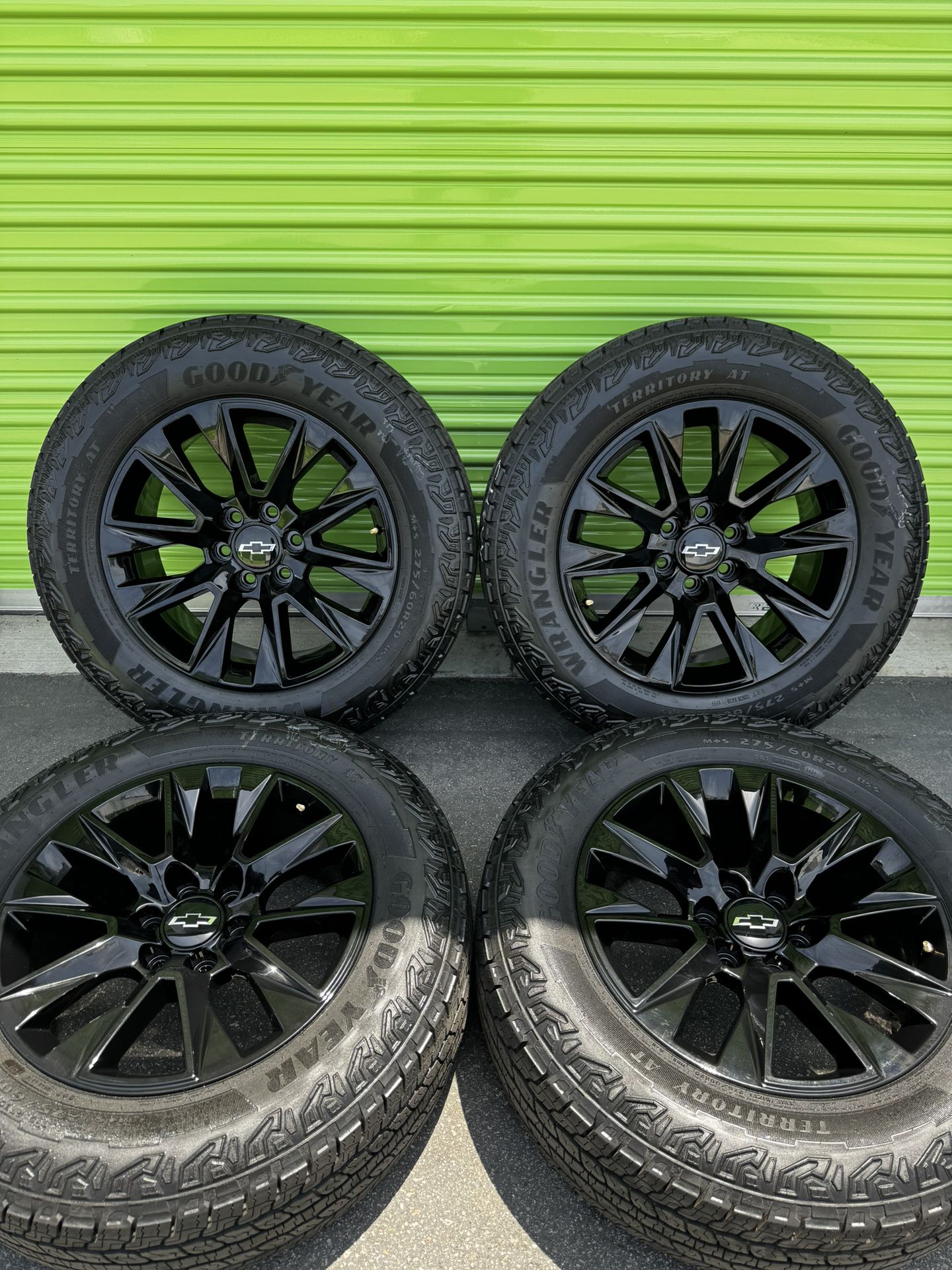 Chevy Silverado Tahoe Suburban Factory Wheels Tires
