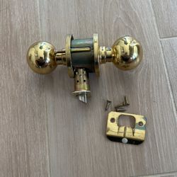Door Knobs $3 Each I have 3