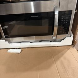 Frigidaire Over The Range Microwave 