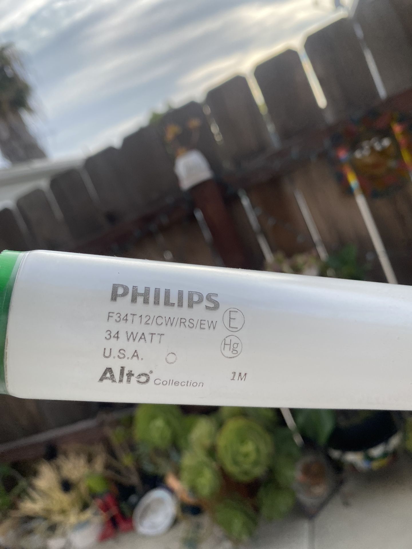 ORIGINAL PHILIPS F34T12/CW/RS/EW/ALTO 34 WATT Fluorescent Lamp Bulbs