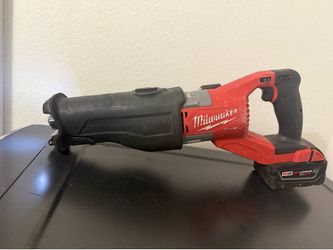 Milwaukee Fuel M18 Super Sawzall