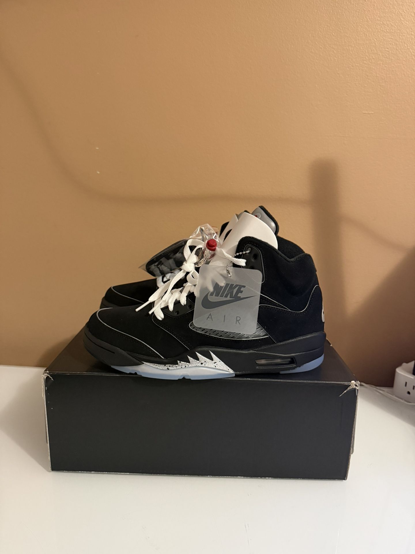 Jordan 5 Black Reimagined 2025 