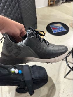 Footjoy black golf shoes (10 1/2 wide)