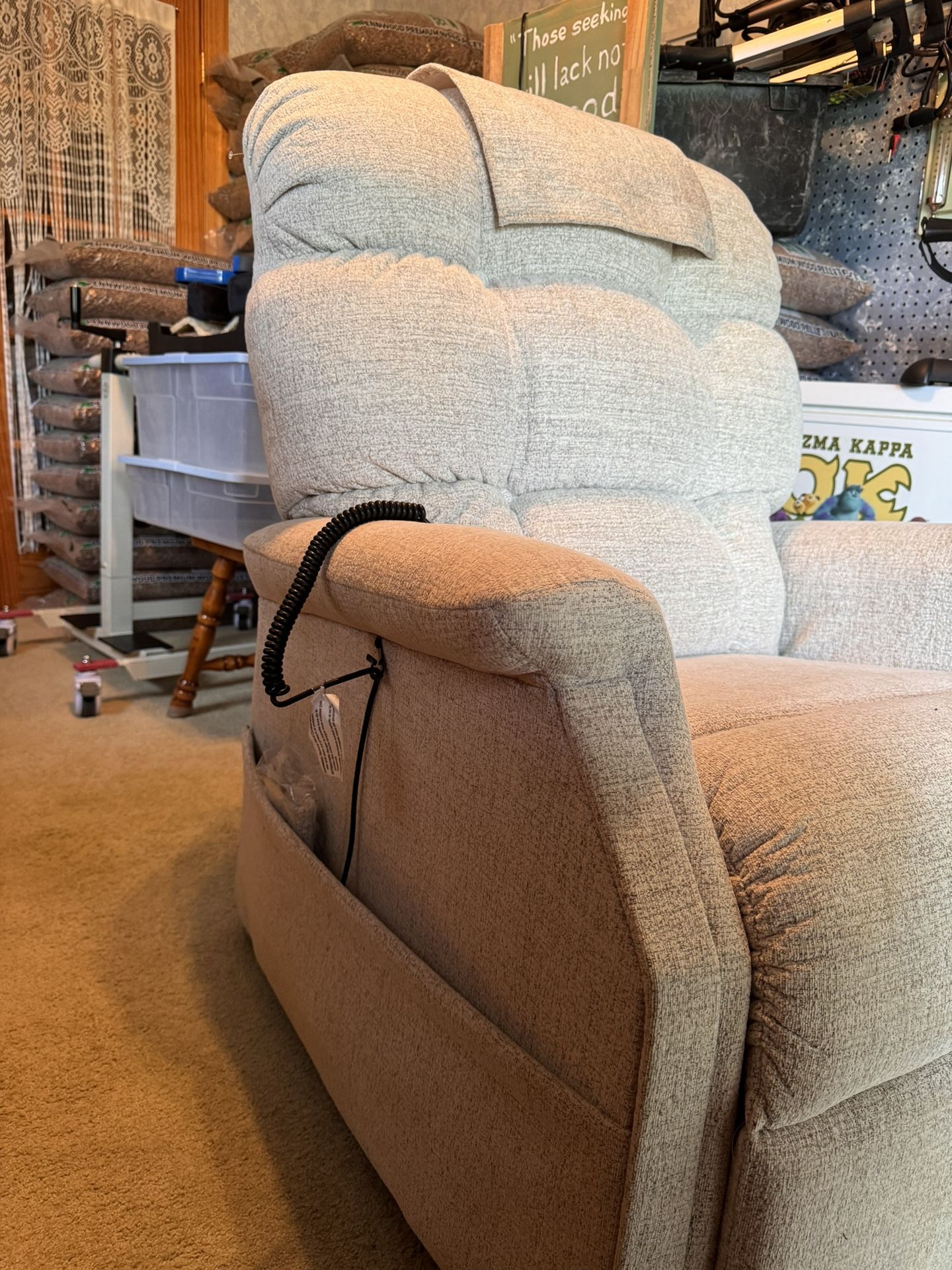 Power tilt/recline chair