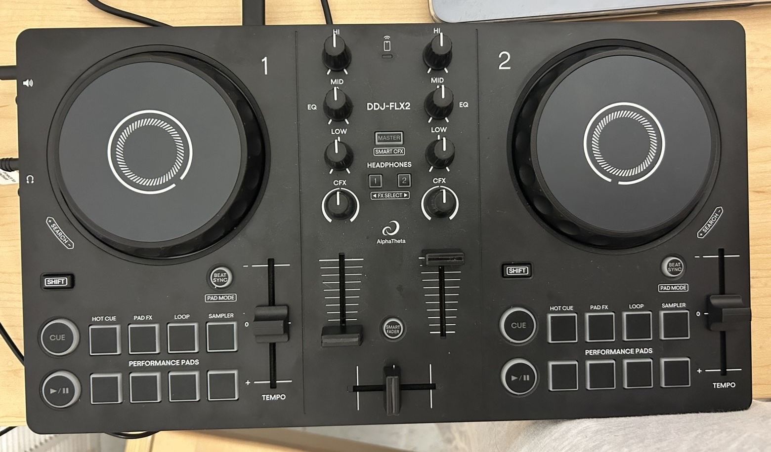 Alphatheta DDJ FLX2