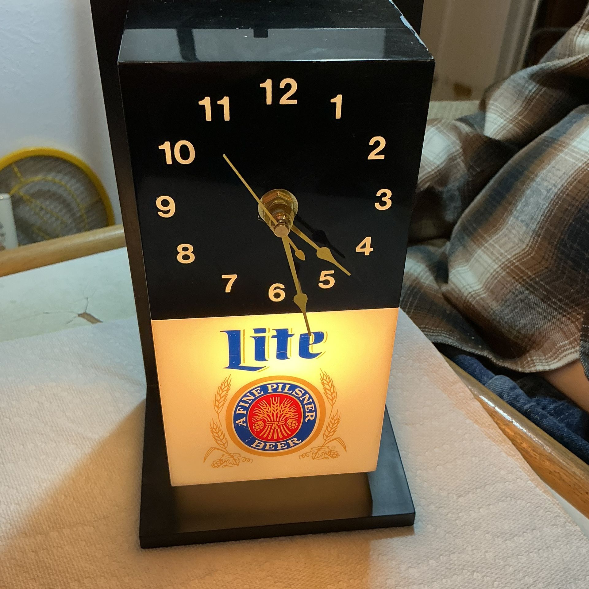 MILLER LITE - LIGHTED BAR CLOCK - $40