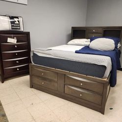 EMILY GRAY QUEEN STORAGE PLATFORM BED