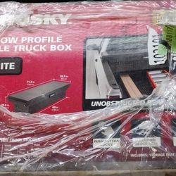 71 " Low Profile Truck Toolbox ( Black)