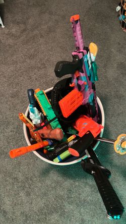 Toy gun bucket