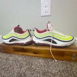 Women Air max95 size 10