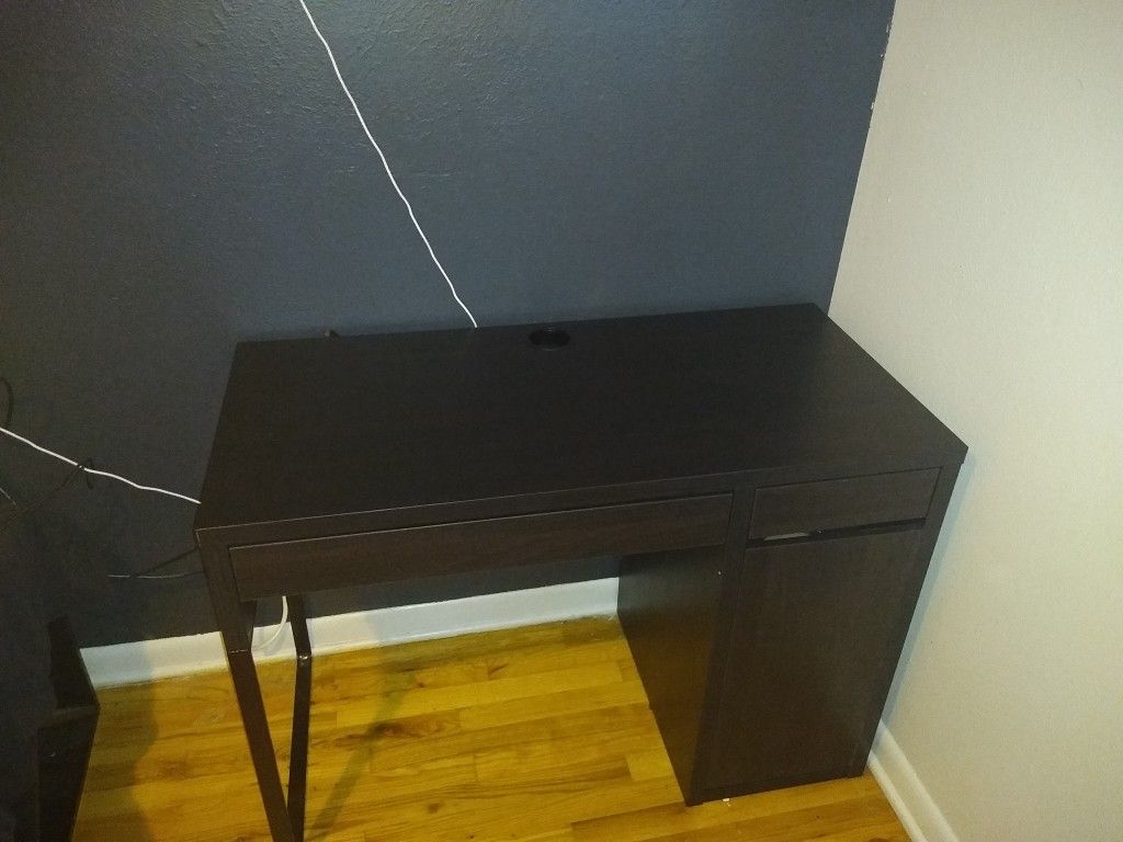 Gaming desk , Ikea