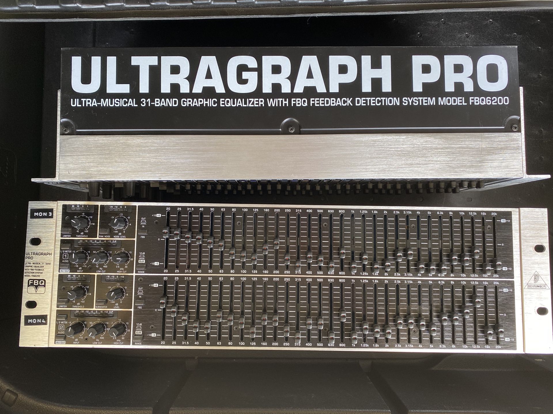 Behringer Ultragraph Pro FBQ6200