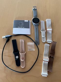 Garmin Vivoactive 4S Watch For Parts or Repair Plus 6 Extra Babds