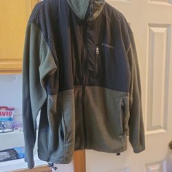 Mens Xl Columbia Fleece Jacket
