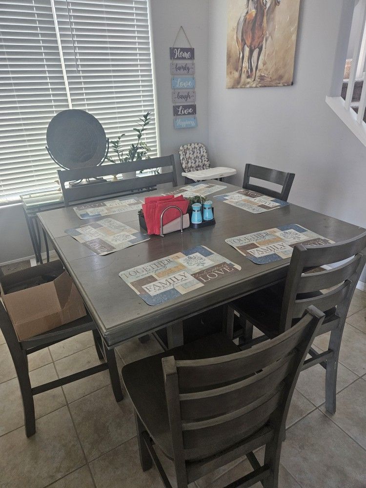 Kitchen Table
