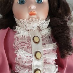 The Heritage Mint Collection Suzette Porcelain Doll Vintage  