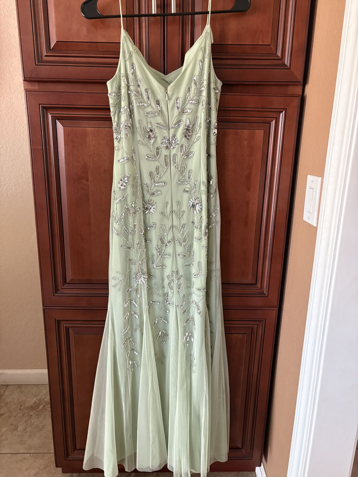 Formal Dress - Size 7/8