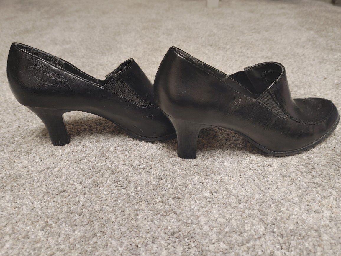 Aerosole Black Shoes 10