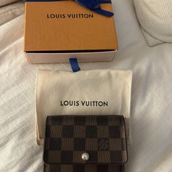 Louis V. Wallet 