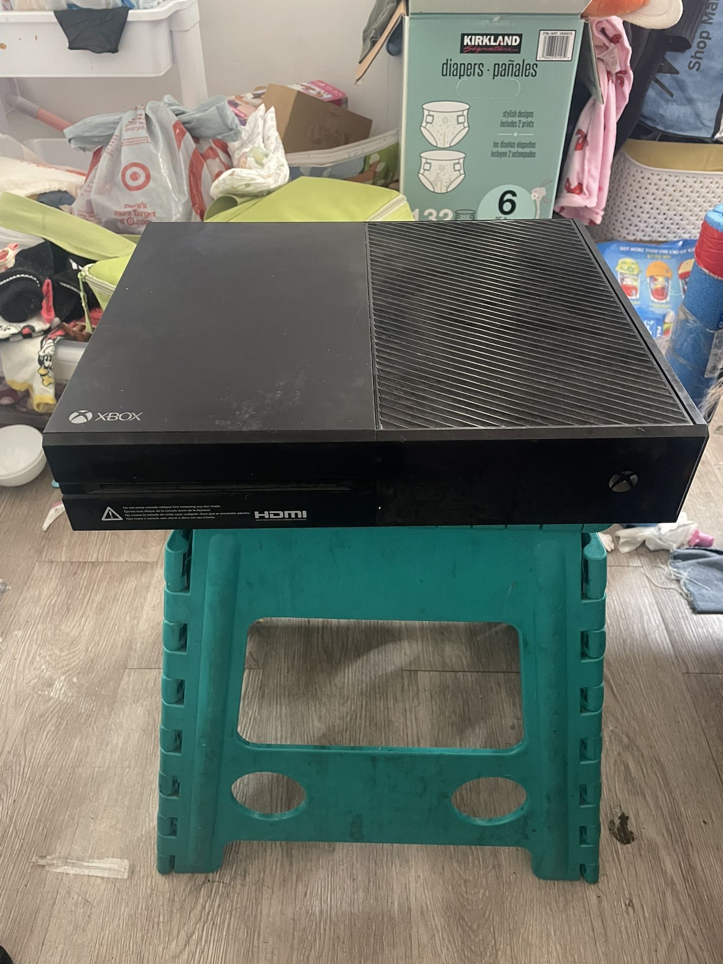 Xbox One / Missing Power Cable And Controller