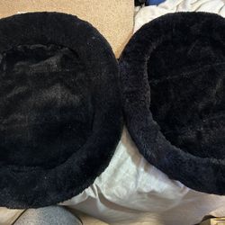 2 SM Dog Or Cad Beds