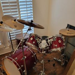 NEGOTIABLE  drums design series all maple shell cherry stain 5 piece 
