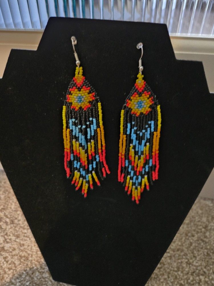 Handmade Beaded Native Style Black Star Color Hook Earrings