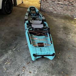 Vanhunks 2022 13’ Elite Pro Angler Kayak With Pedal Fin Drive