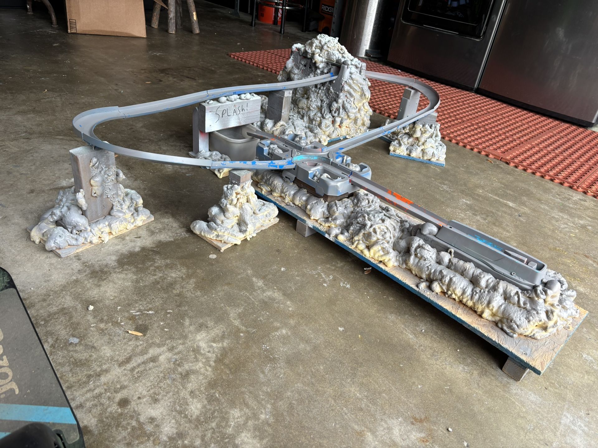 Rocky Mountain Splash Race Track