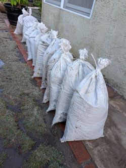 Free sandbags