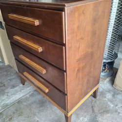 Vintage Mcm Chest of Drawers 