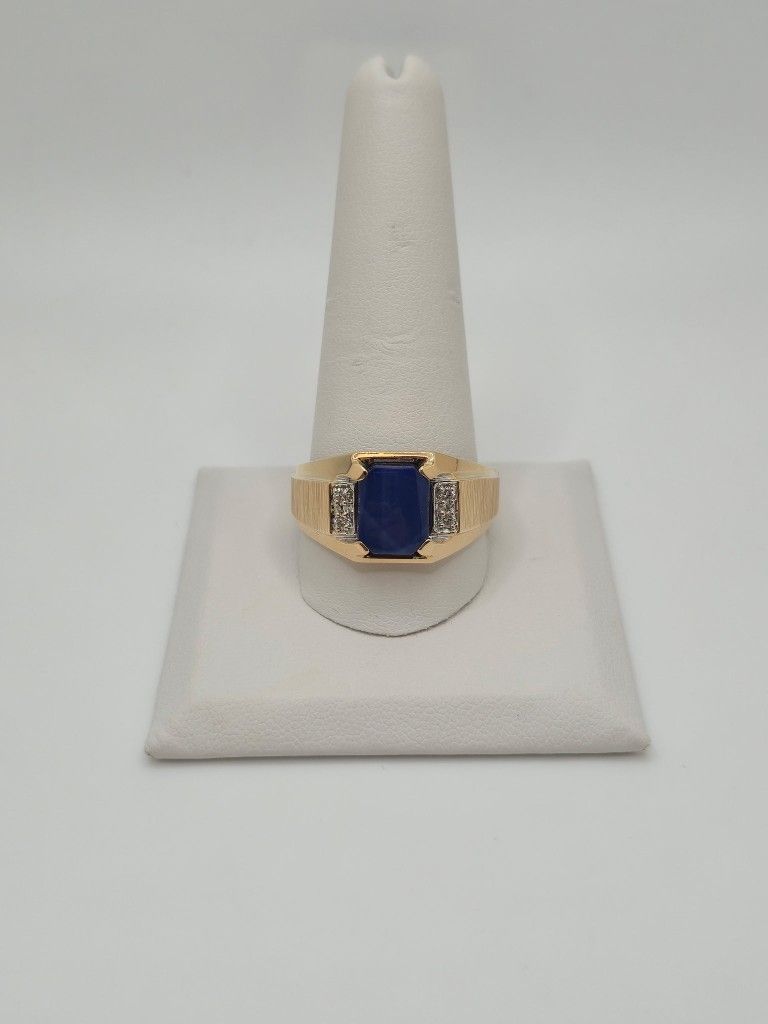 14kt Yellow Gold Diamond and Stone Ring (Size 12.5)