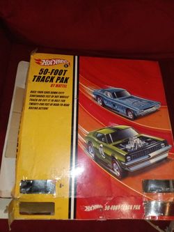 Hot Wheels  50 Foot Track Pack