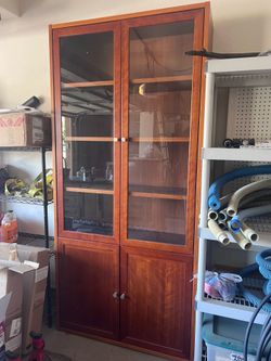 Glass cabinet