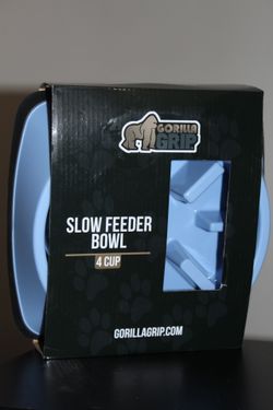 Gorilla Grip 4 Cup Slow Feeder Dog Bowl Pets Cats Treats Toys