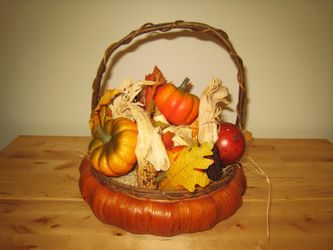 Fall Centerpiece in Straw Basket-10"W x 11"H