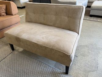 Beige Tufted Upholstered Bench