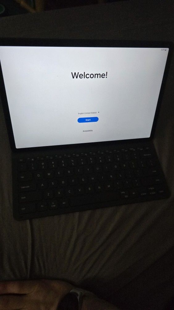 Galaxy Tablet S7 FE W/keyboard And S-pen. Wifi Only