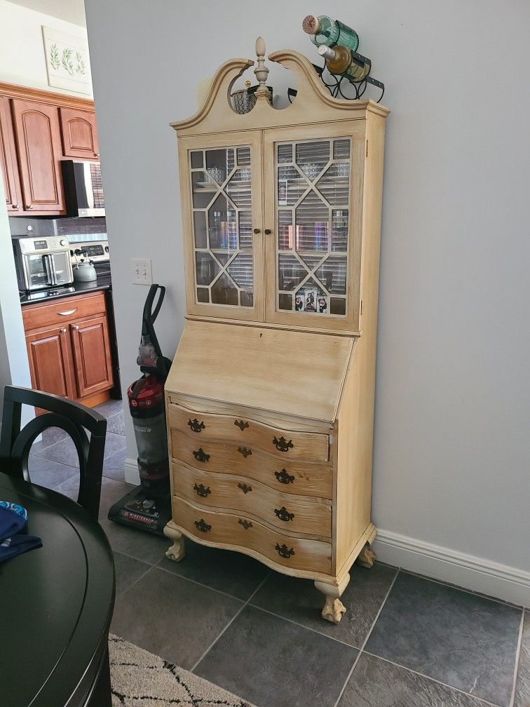 Hutch, Secretary Desk