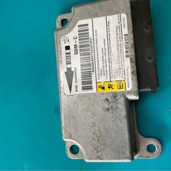 Air-bag Sensing and Diagnostic Module 2007-2008- GM ((contact info removed)4) Silverado, Sierra, Tahoe, Yukon