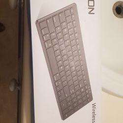 Omoton Wireless Keyboard 