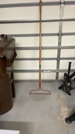 Craftsman Heavy Duty Bowhead Rake