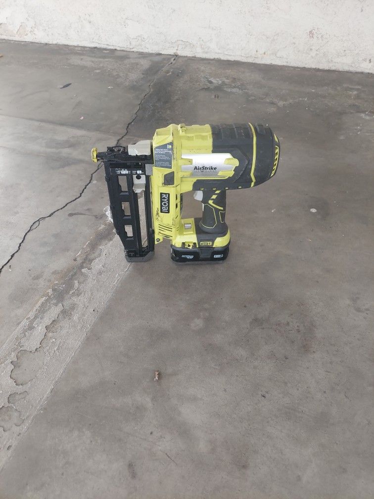 $50 No Cargador Travaja Vien